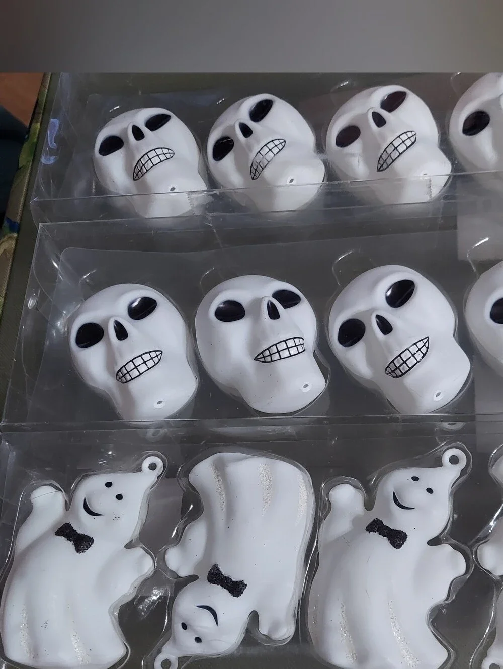 Ashland Halloween Ornament Bundle w/Skulls & Ghosts NWT